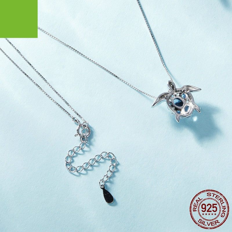 Collier pendentif tortue en argent sterling