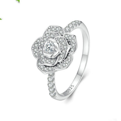 Bague en argent et zircon cubique en forme de rose